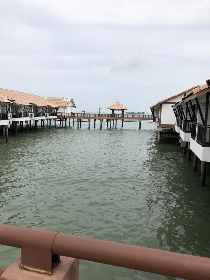 Private Water Chalet Port Dickson Dış mekan fotoğraf